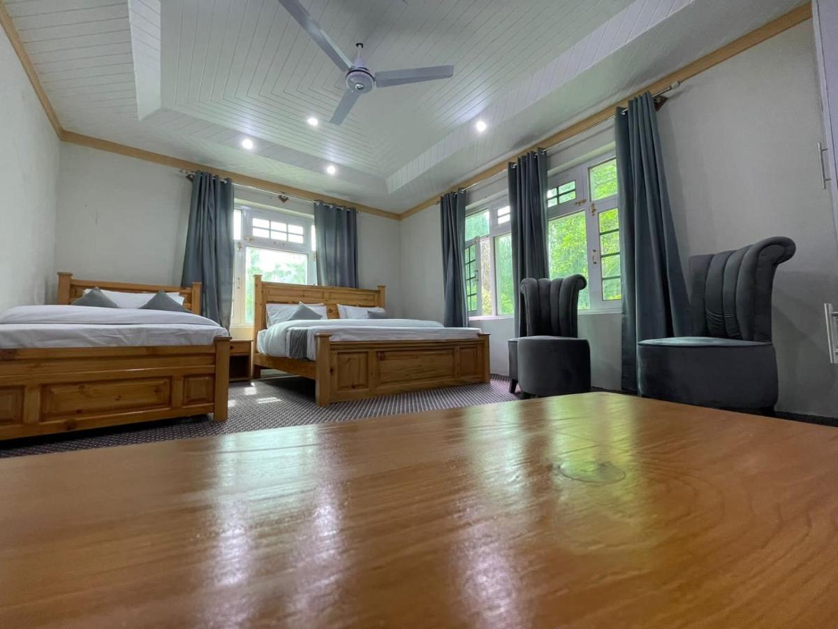 Skardu Saraye Hotel & Resort Esterno foto
