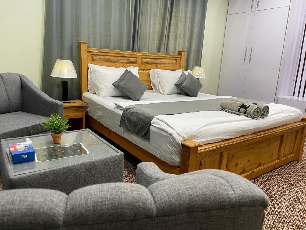Skardu Saraye Hotel & Resort Esterno foto